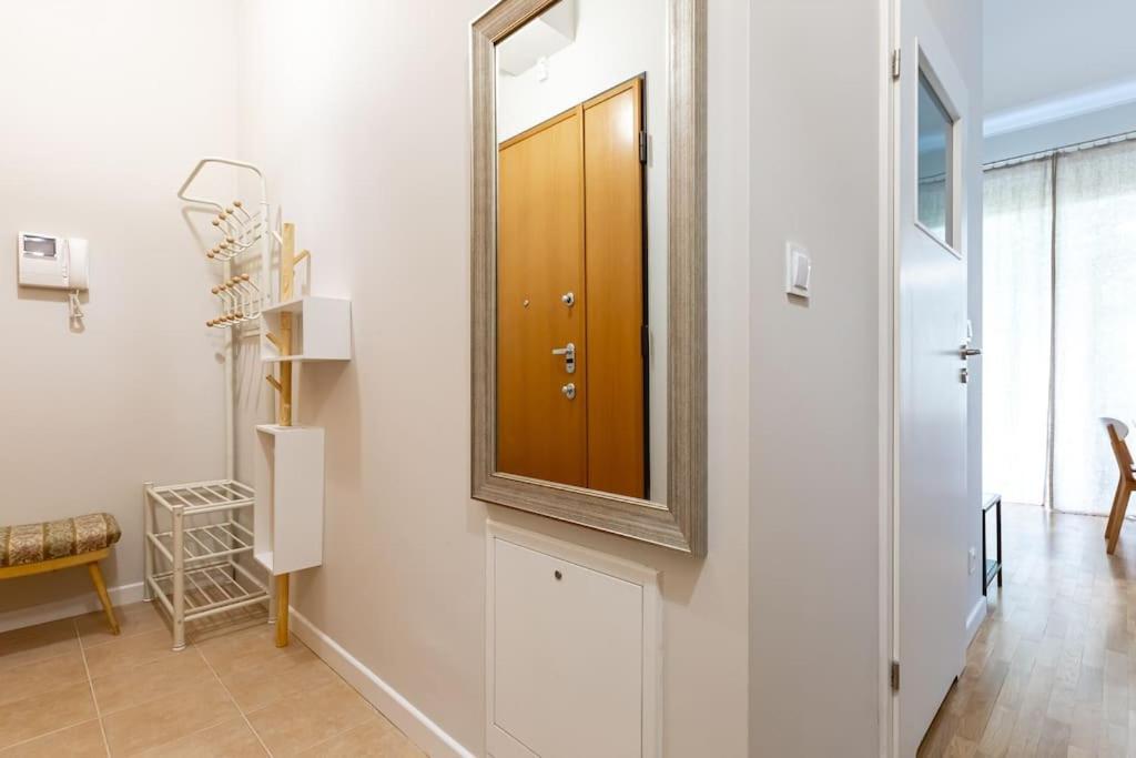 Bright And Cozy Apartment Near Park, With A Huge Terrace. Warsaw Luaran gambar
