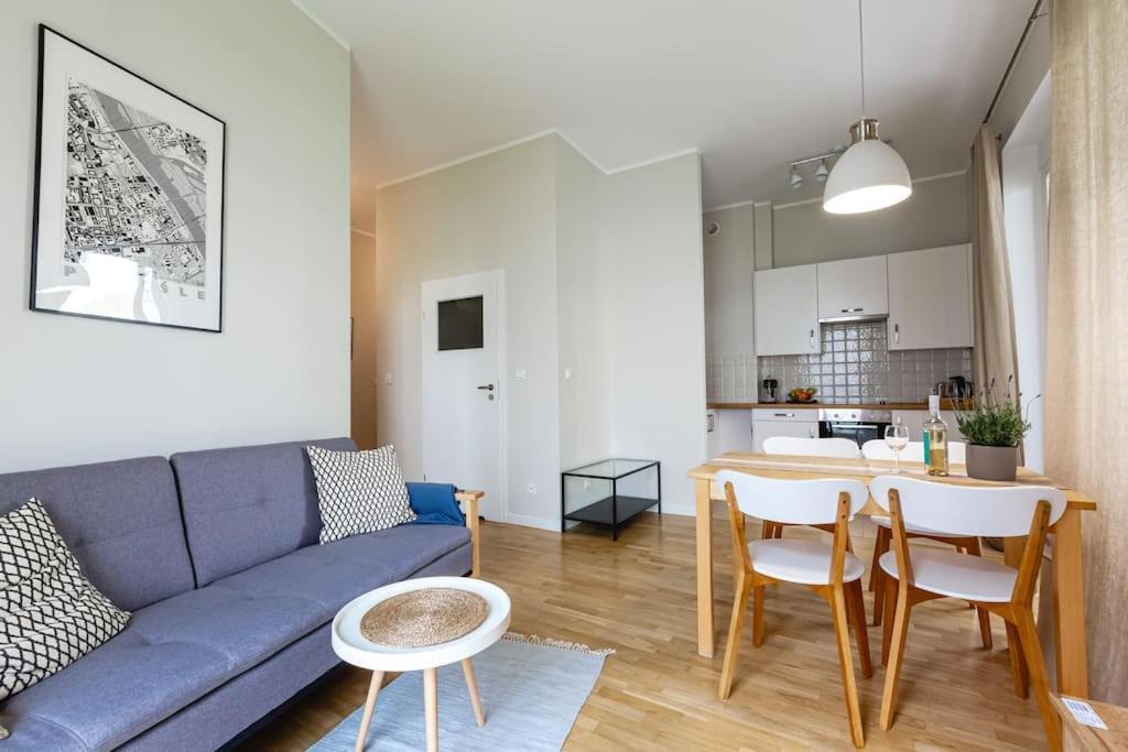 Bright And Cozy Apartment Near Park, With A Huge Terrace. Warsaw Luaran gambar